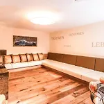 Bed & Breakfast Austria 3*