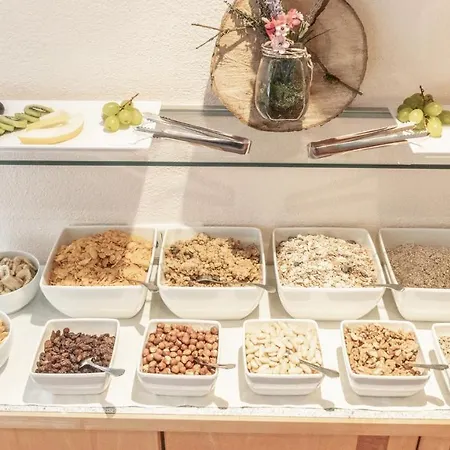 Bed & Breakfast Austria 3*